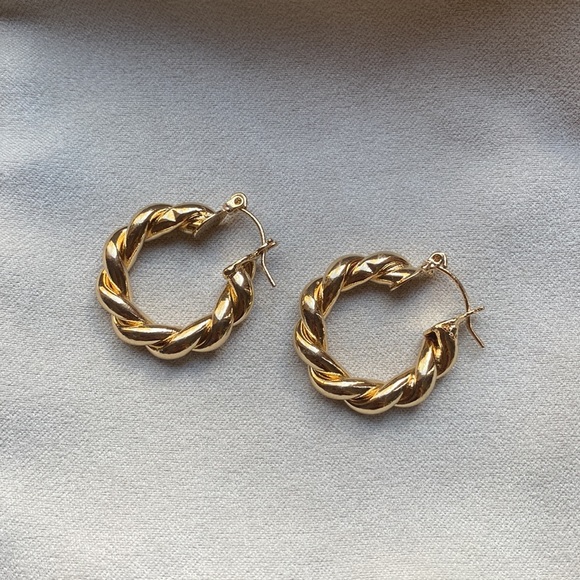Gold Twisted Hoops - Picture 3 of 5